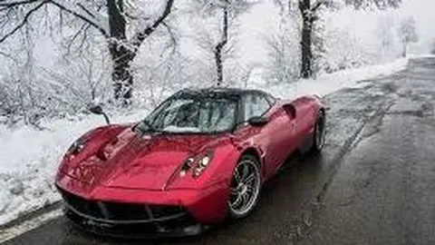 曼联洽谈拜仁球员马兹拉维和德里赫特，同时接触伯恩利中场博格